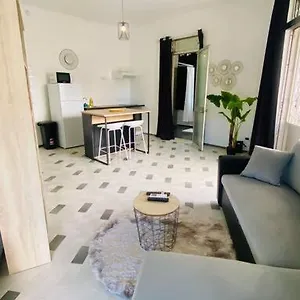  Appartement Urban Zen Spacieux Atypique Avec Bain A Remous Proche De